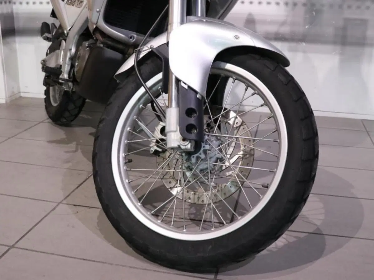Aprilia Pegaso 650 (1997 - 00) (9)