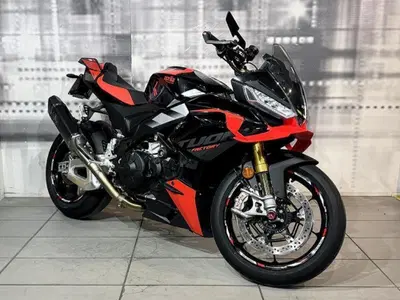 Aprilia Tuono V4 (2025 - 26) usata