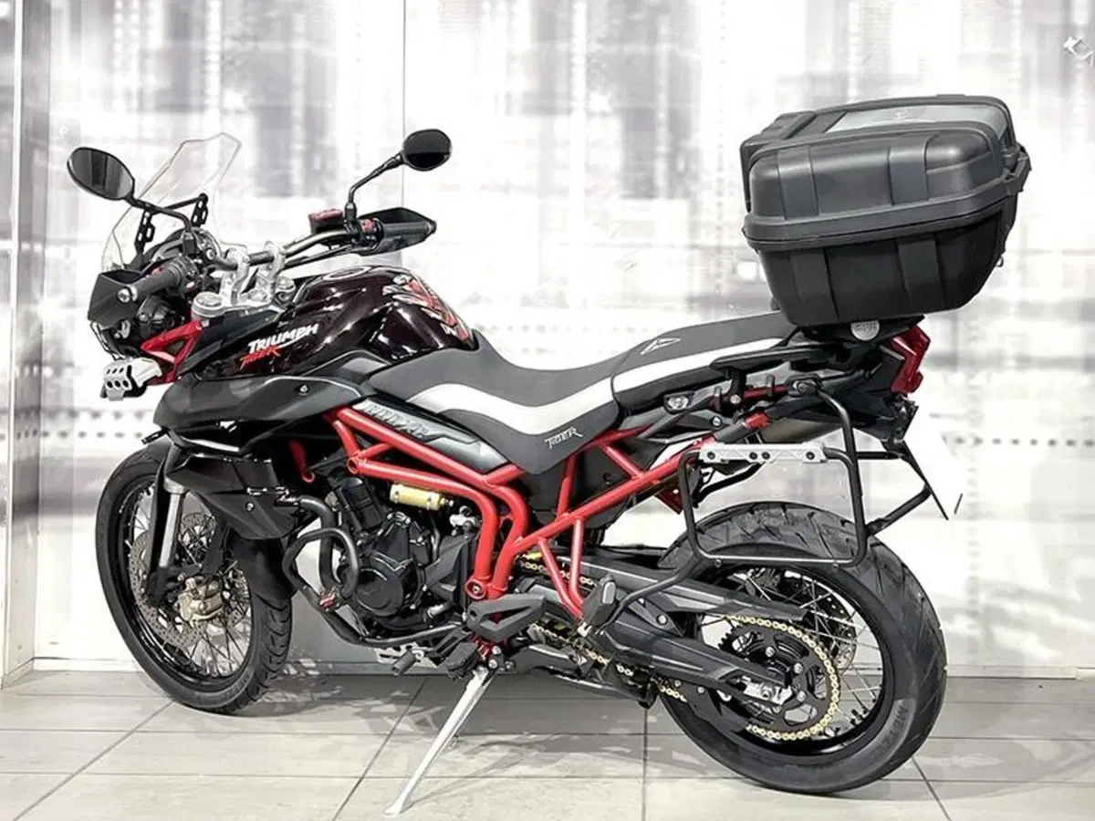 Triumph Tiger 800 XC ABS (2010 - 14) (2)