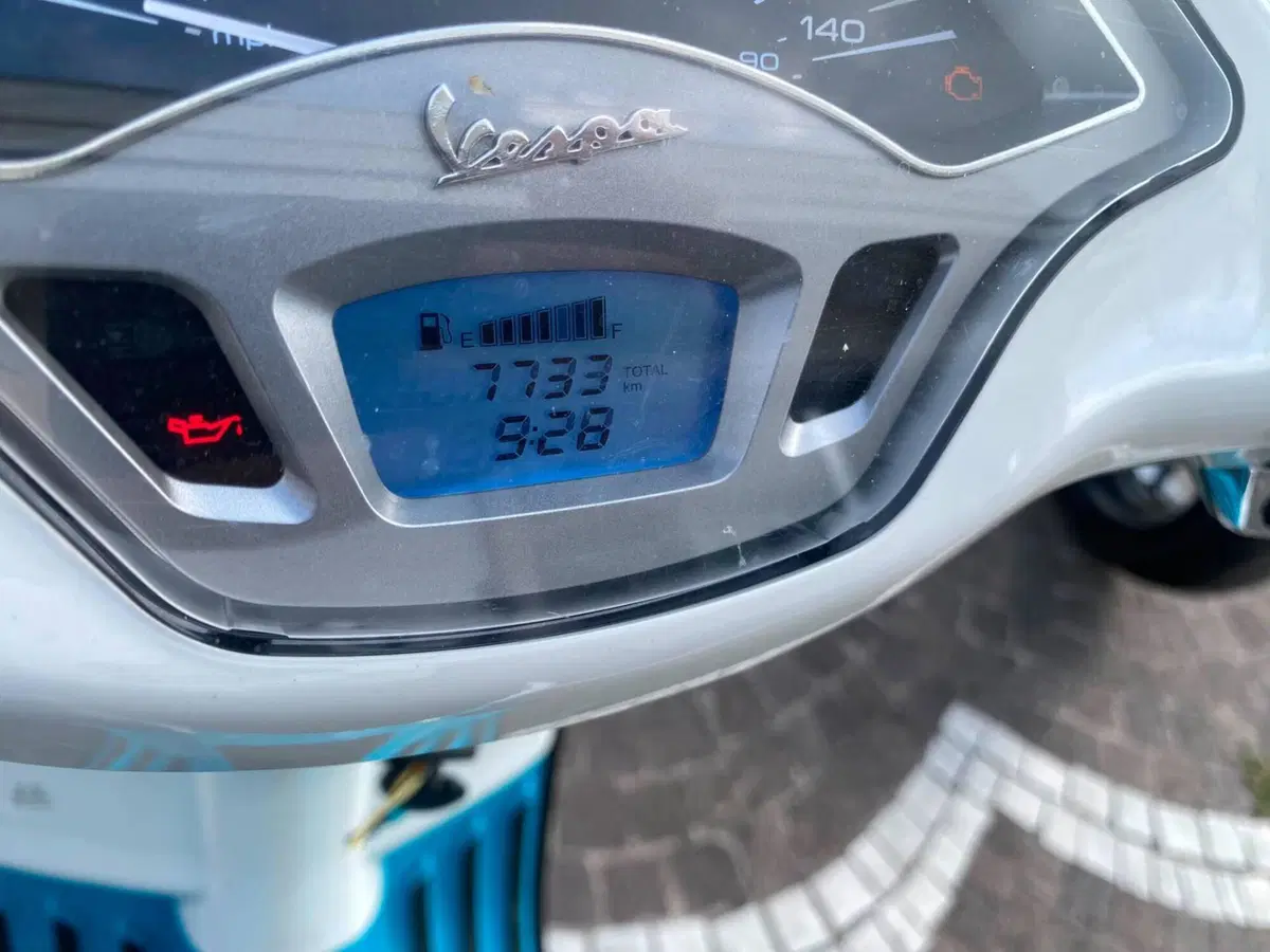 Vespa Primavera 150 (2024 - 25) (3)