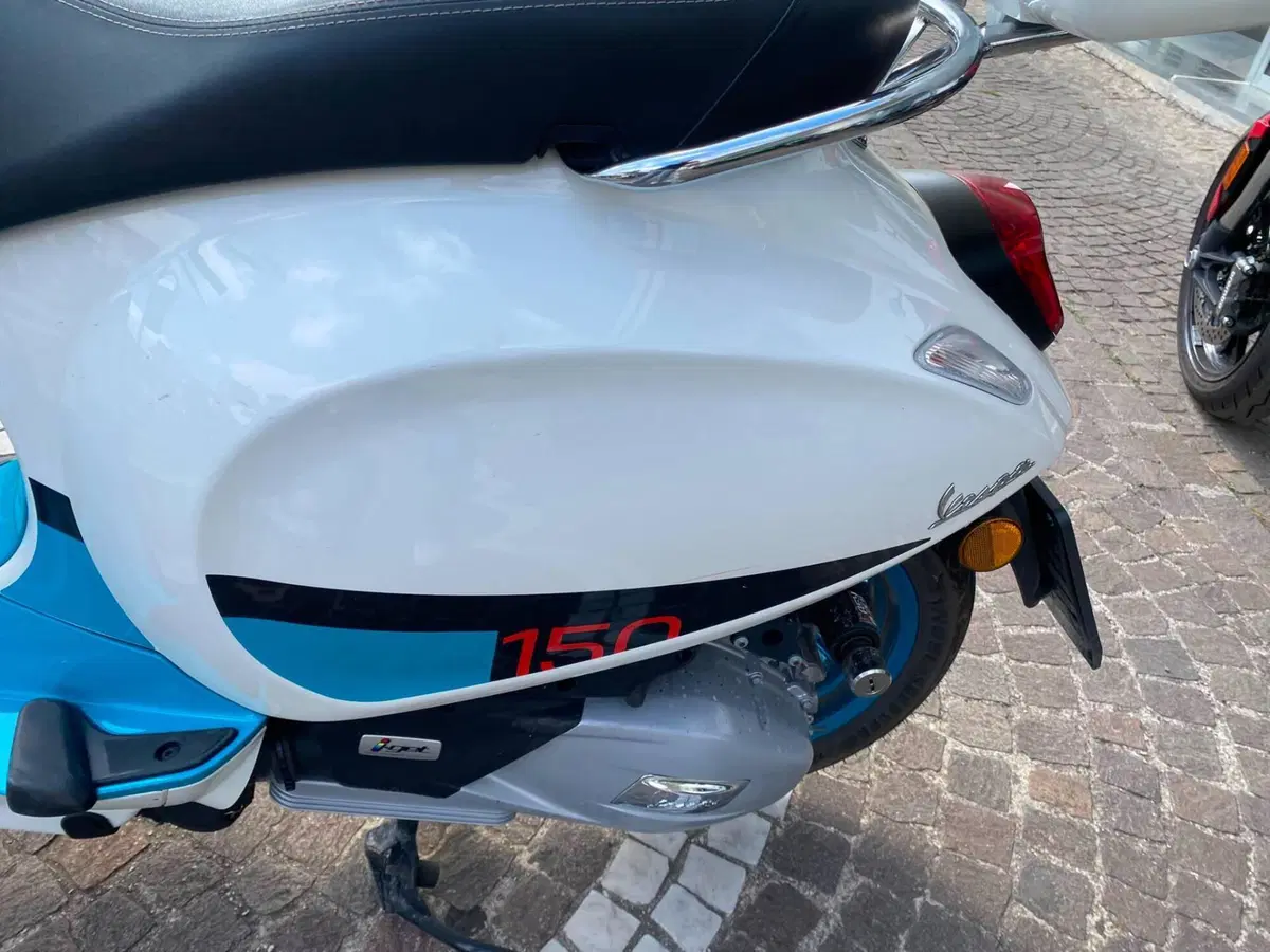 Vespa Primavera 150 (2024 - 25) (9)