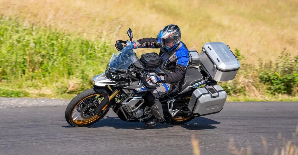 Wunderlich veste la VOGE DS900X