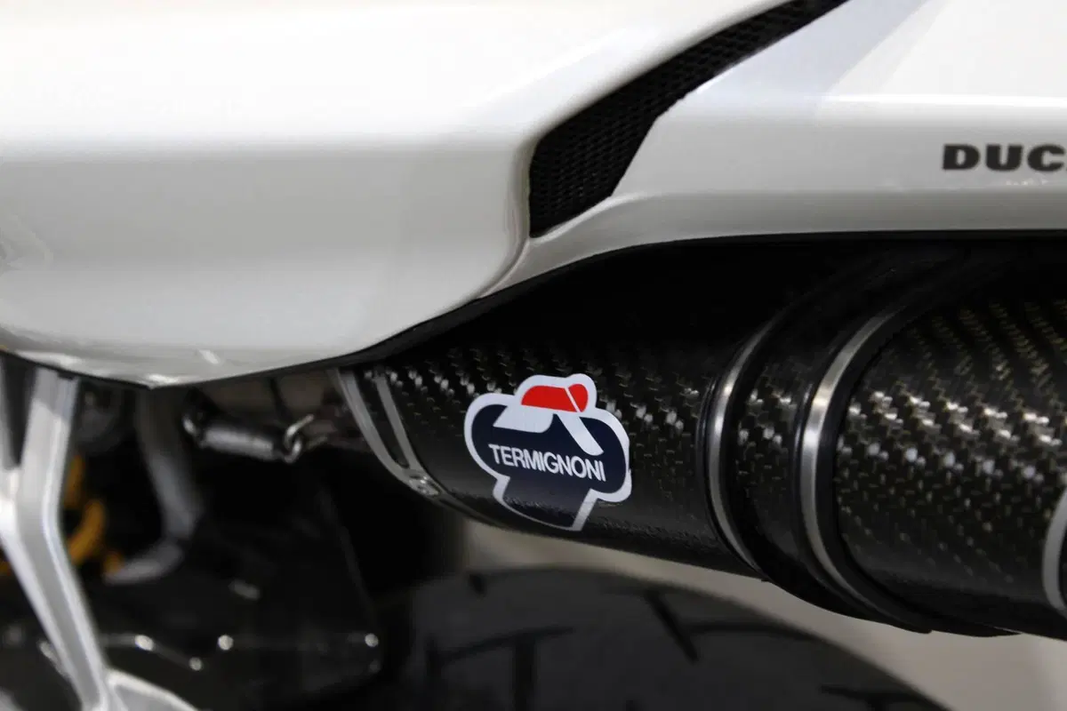 Ducati 848 (2007 - 13) (8)
