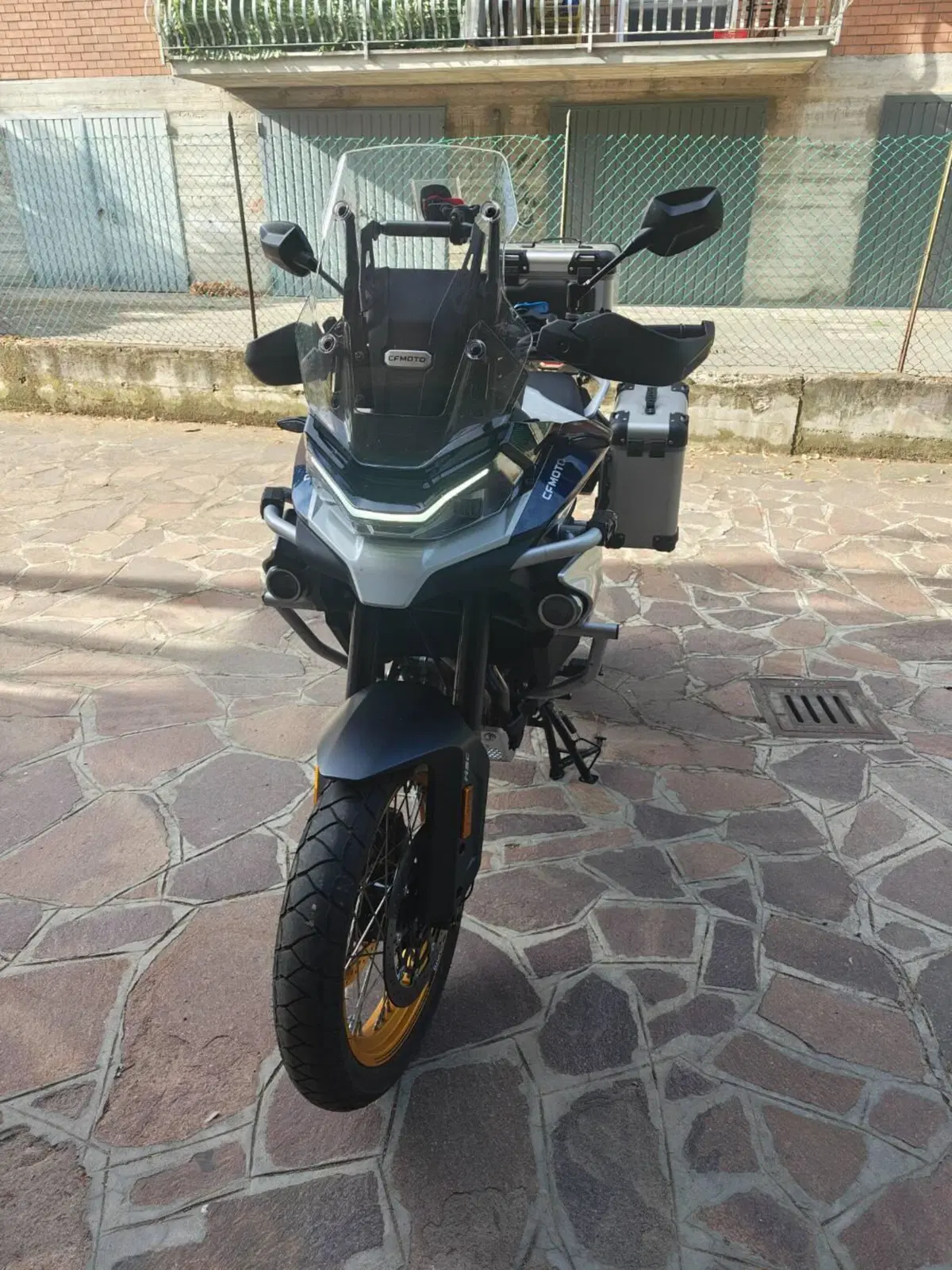 CFMOTO 800MT Explore (2023 - 26) (8)