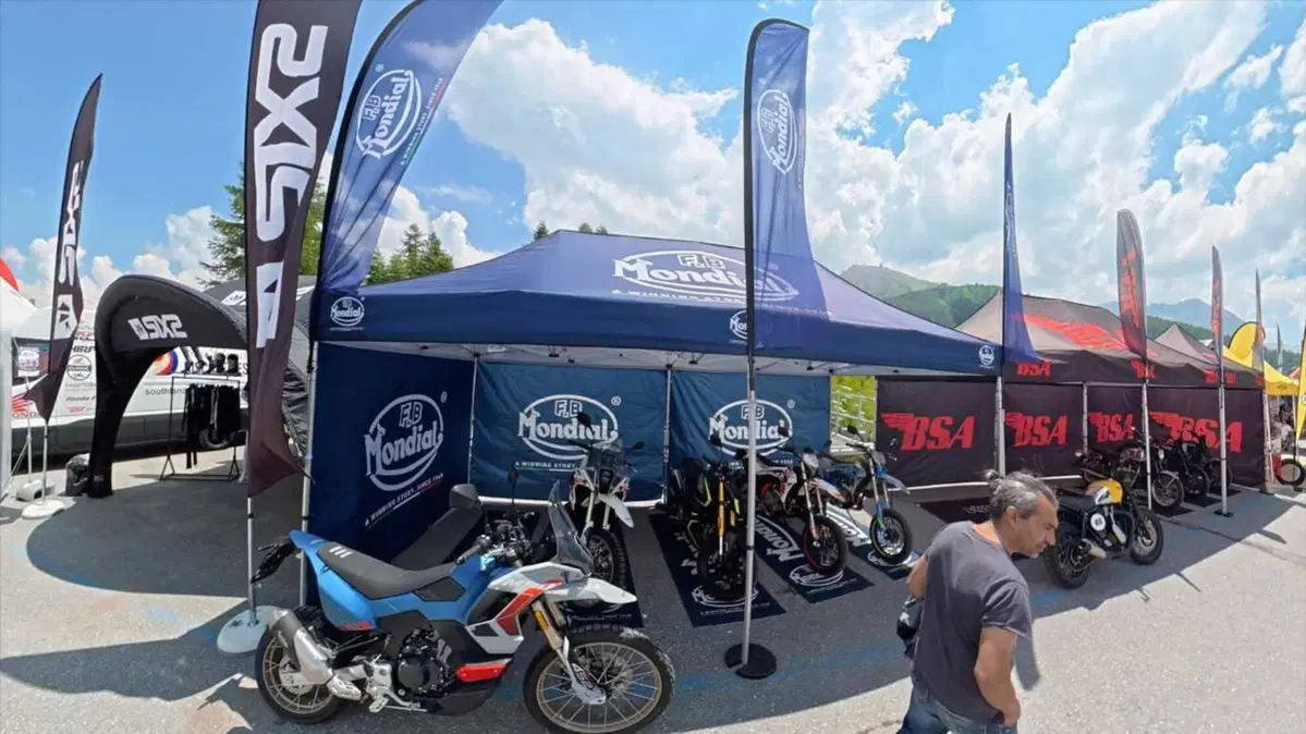 Record all’8° Adventour Fest di Sestriere: oltre 3.000 test ride! (8)