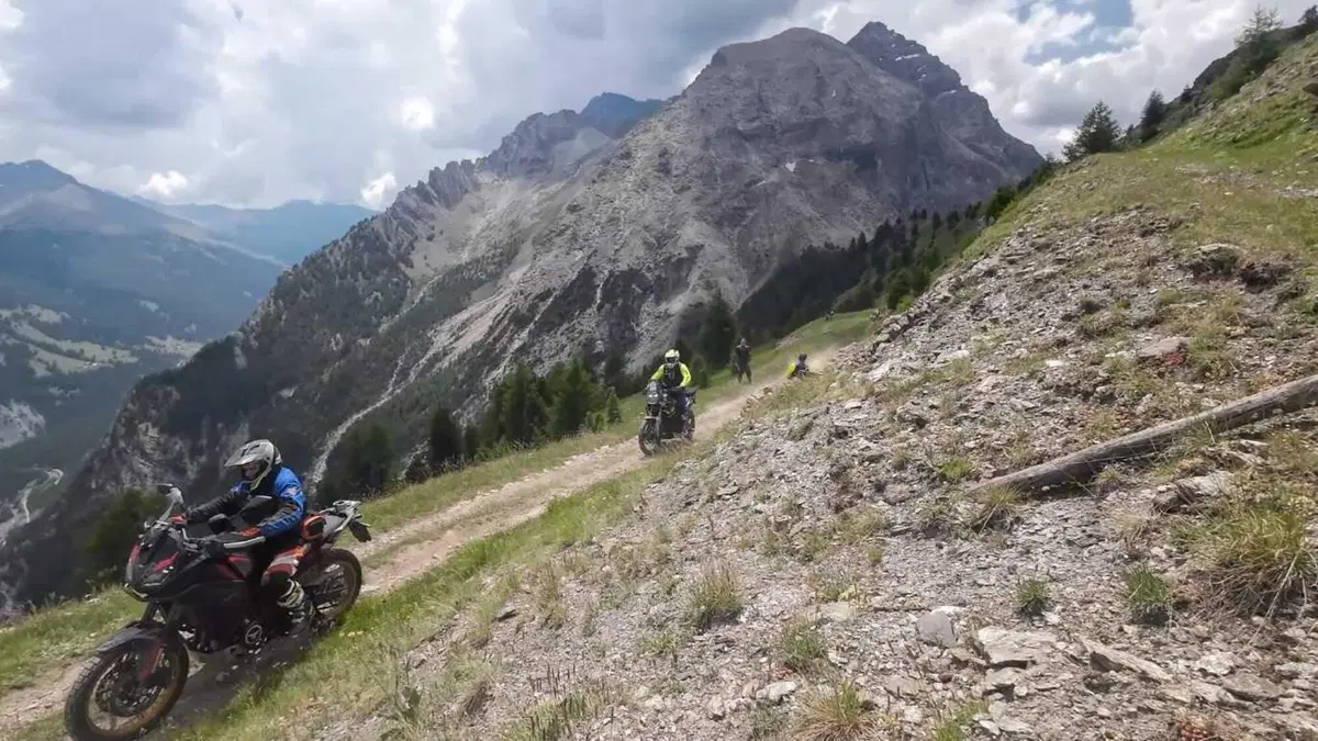 Record all’8° Adventour Fest di Sestriere: oltre 3.000 test ride! (14)