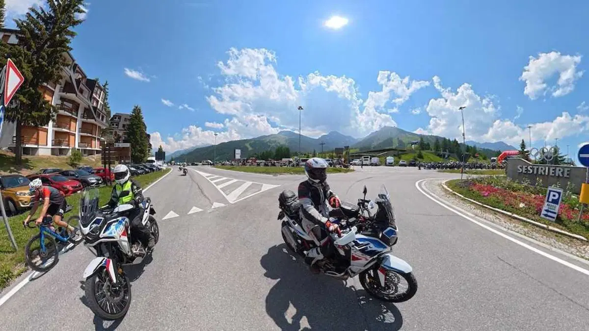 Record all’8° Adventour Fest di Sestriere: oltre 3.000 test ride! (26)