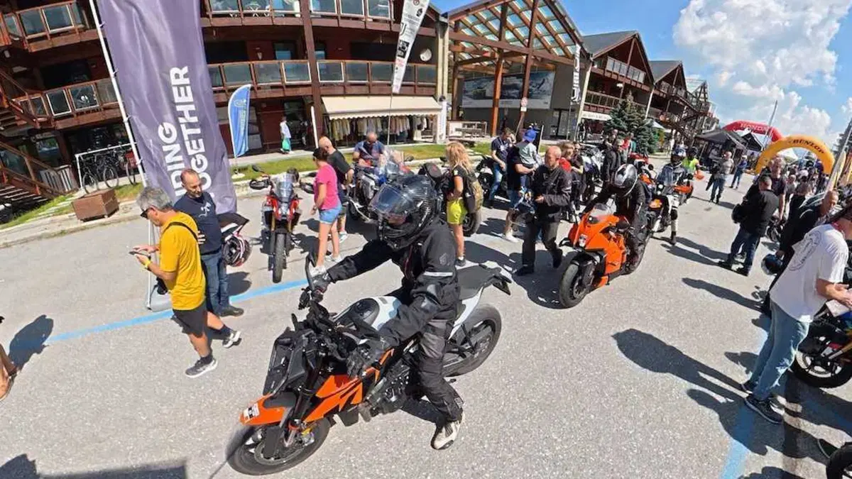 Record all’8° Adventour Fest di Sestriere: oltre 3.000 test ride! (38)