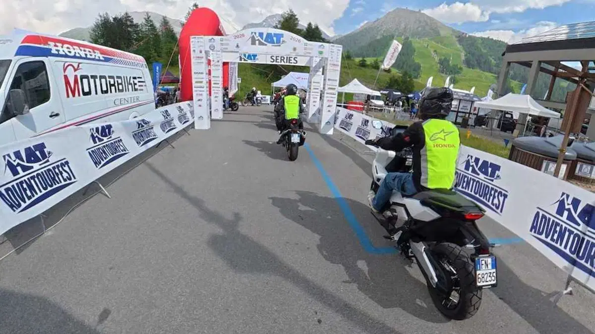 Record all’8° Adventour Fest di Sestriere: oltre 3.000 test ride! (47)