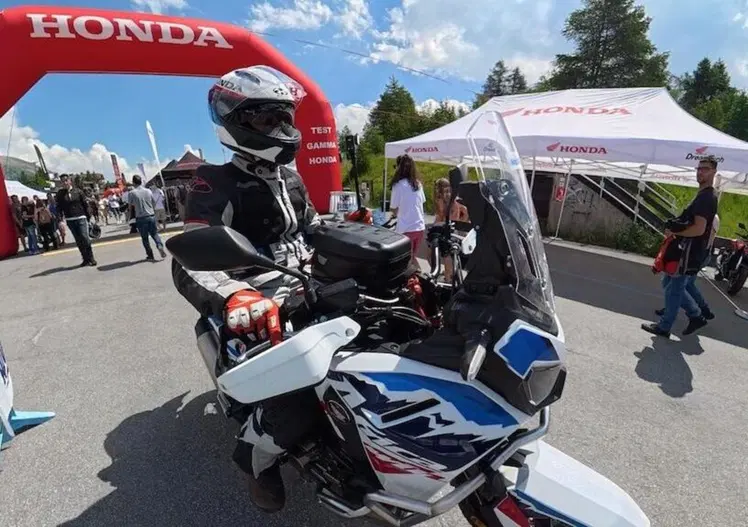 Record all’8° Adventour Fest di Sestriere: oltre 3.000 test ride!