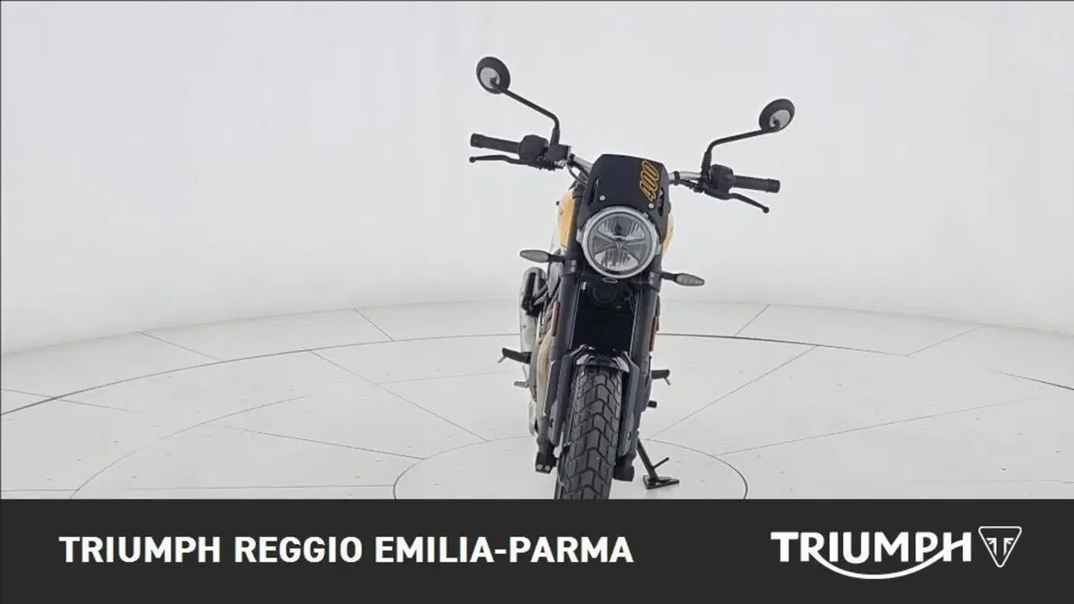 Triumph Tracker 400 (2026) (5)