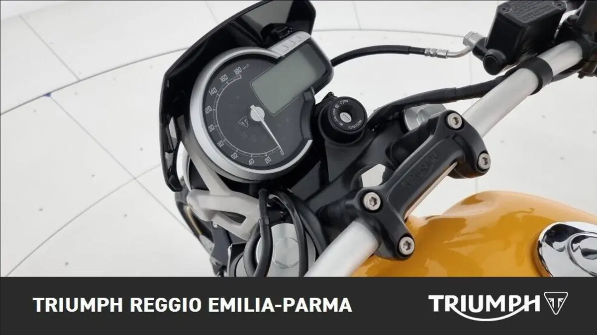 Triumph Tracker 400 (2026) (9)