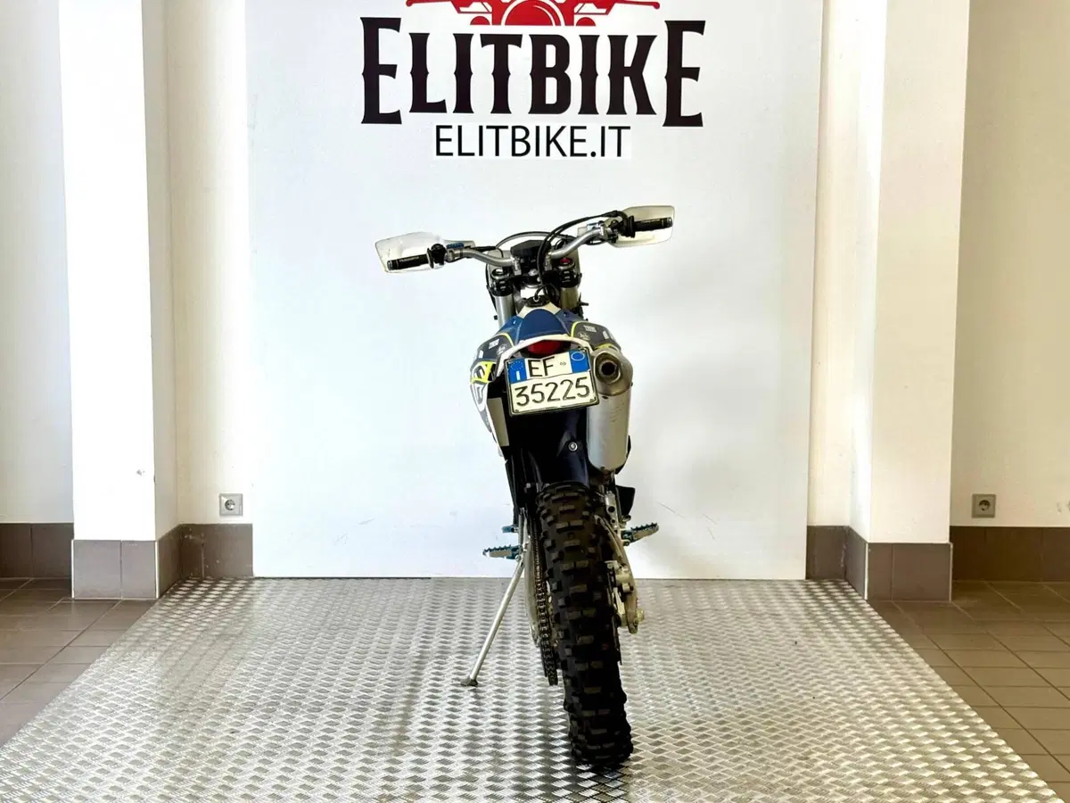 Husqvarna FE 250 (2016) (7)