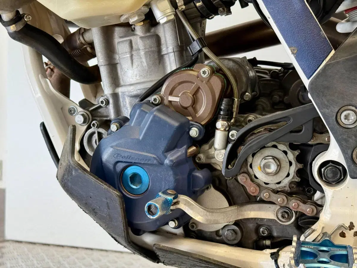 Husqvarna FE 250 (2016) (11)