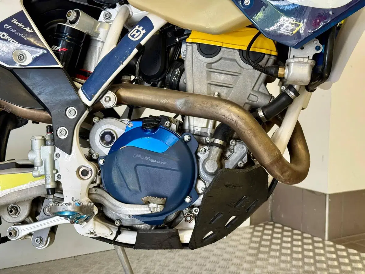 Husqvarna FE 250 (2016) (12)