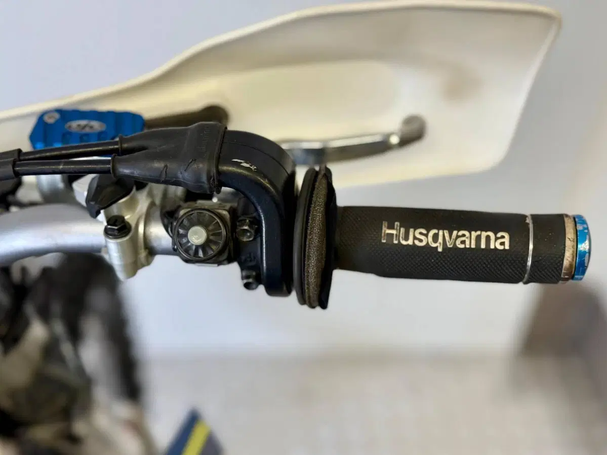 Husqvarna FE 250 (2016) (18)