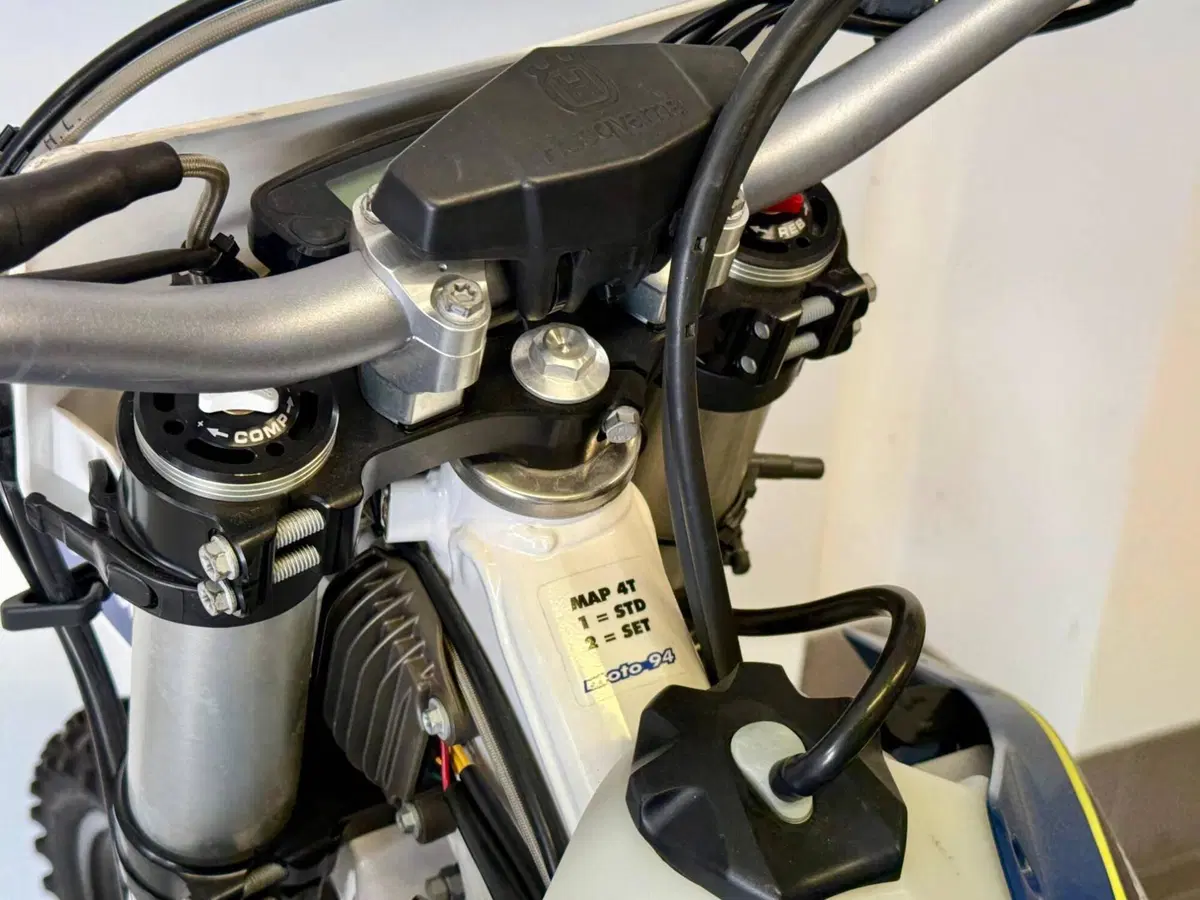 Husqvarna FE 250 (2016) (19)