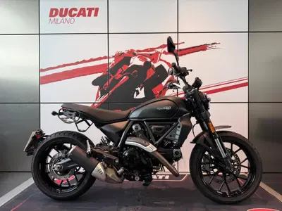 Ducati Scrambler 800 Icon Dark (2025 - 26) usata