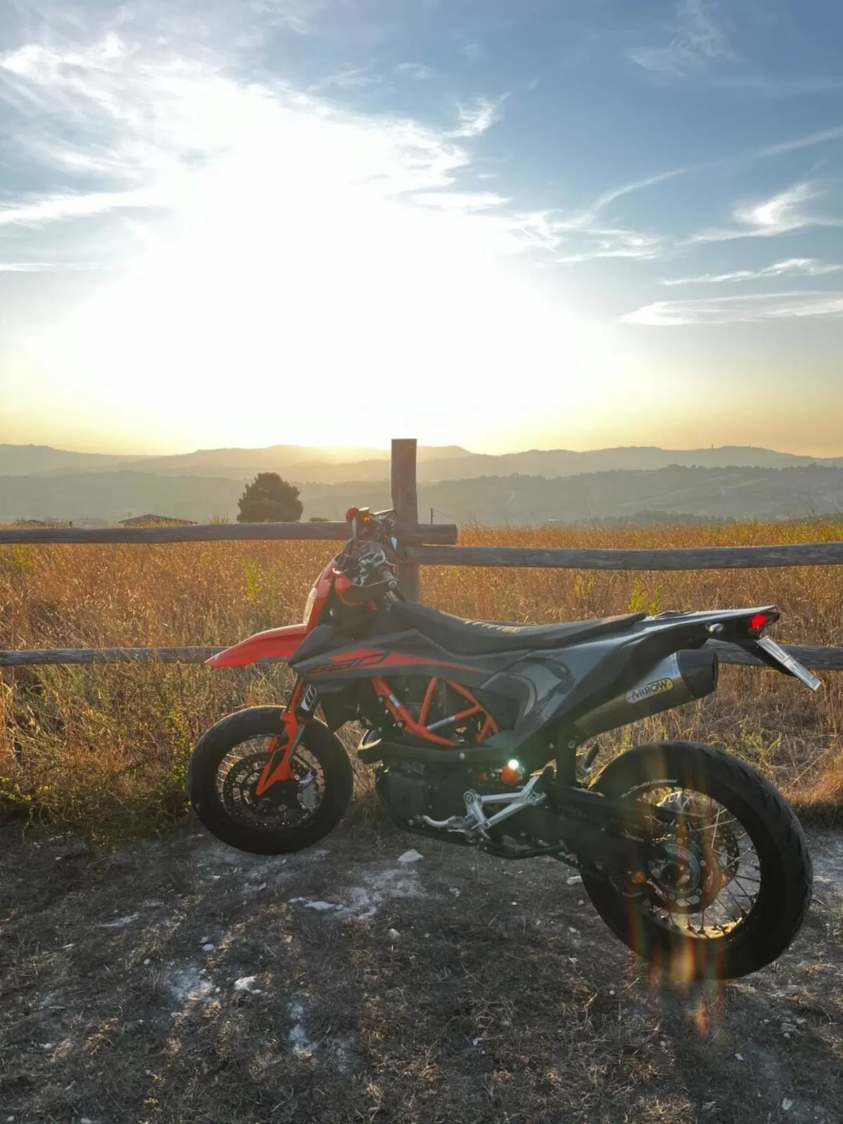 KTM 690 SMC R (2021 - 22) (4)