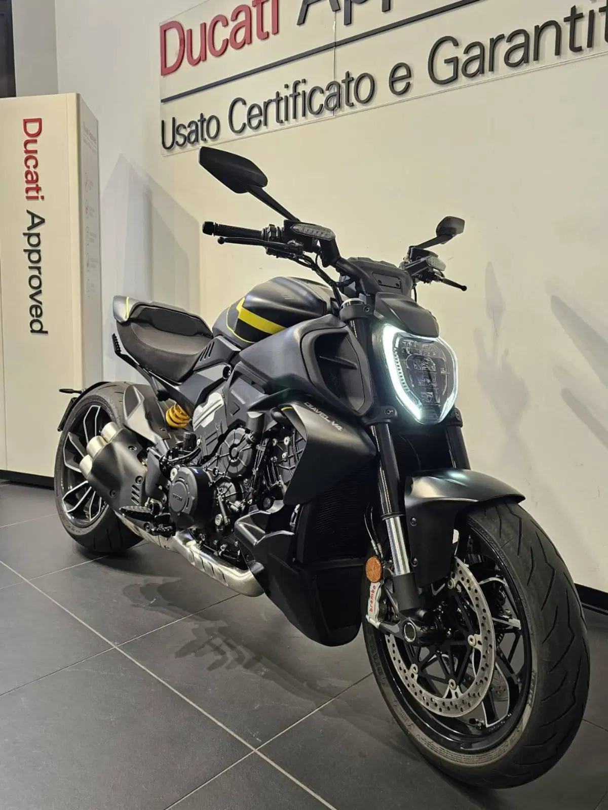 Ducati Diavel V4 (2023 - 26) (3)