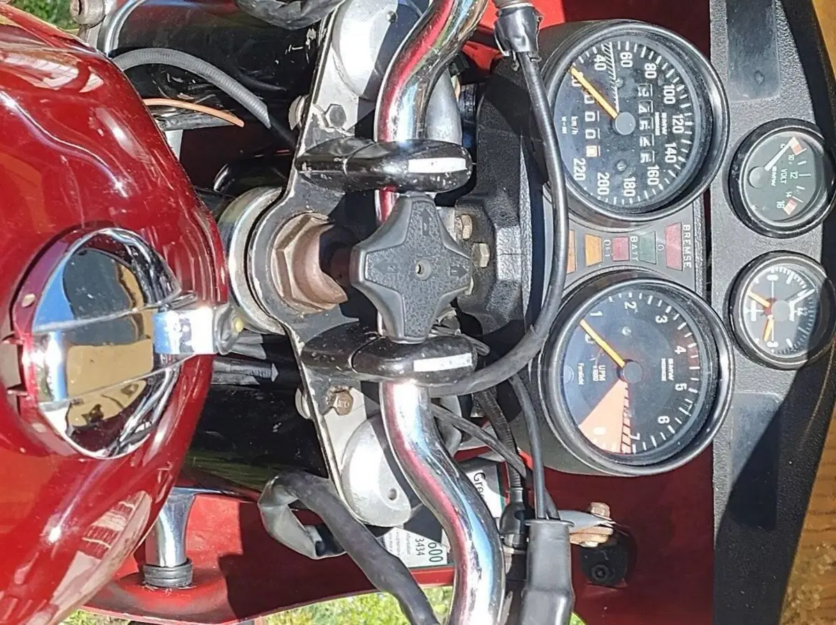 Bmw R90S (5)