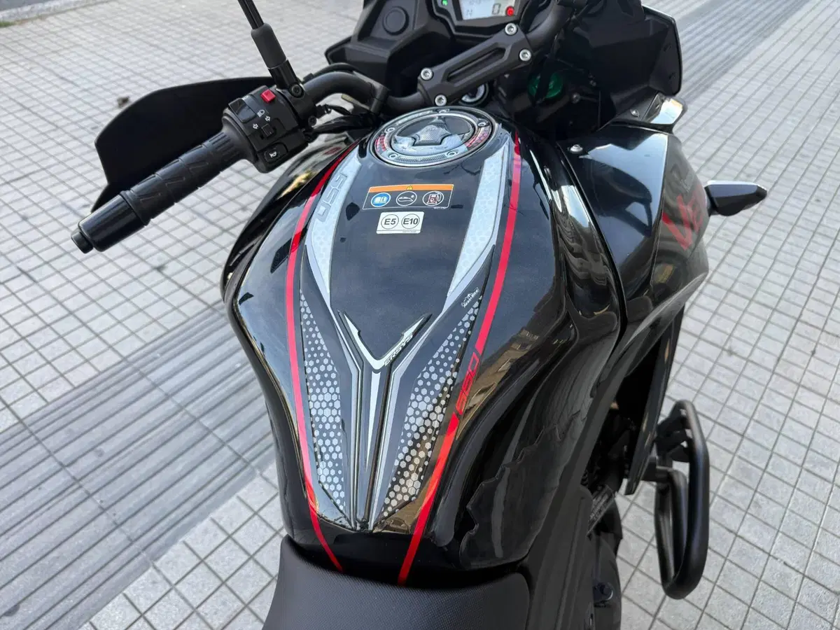 Kawasaki Versys 650 (2021 - 24) (3)