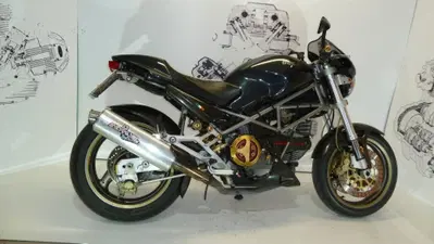 Ducati Monster 900 I.E. (1999 - 02) usata