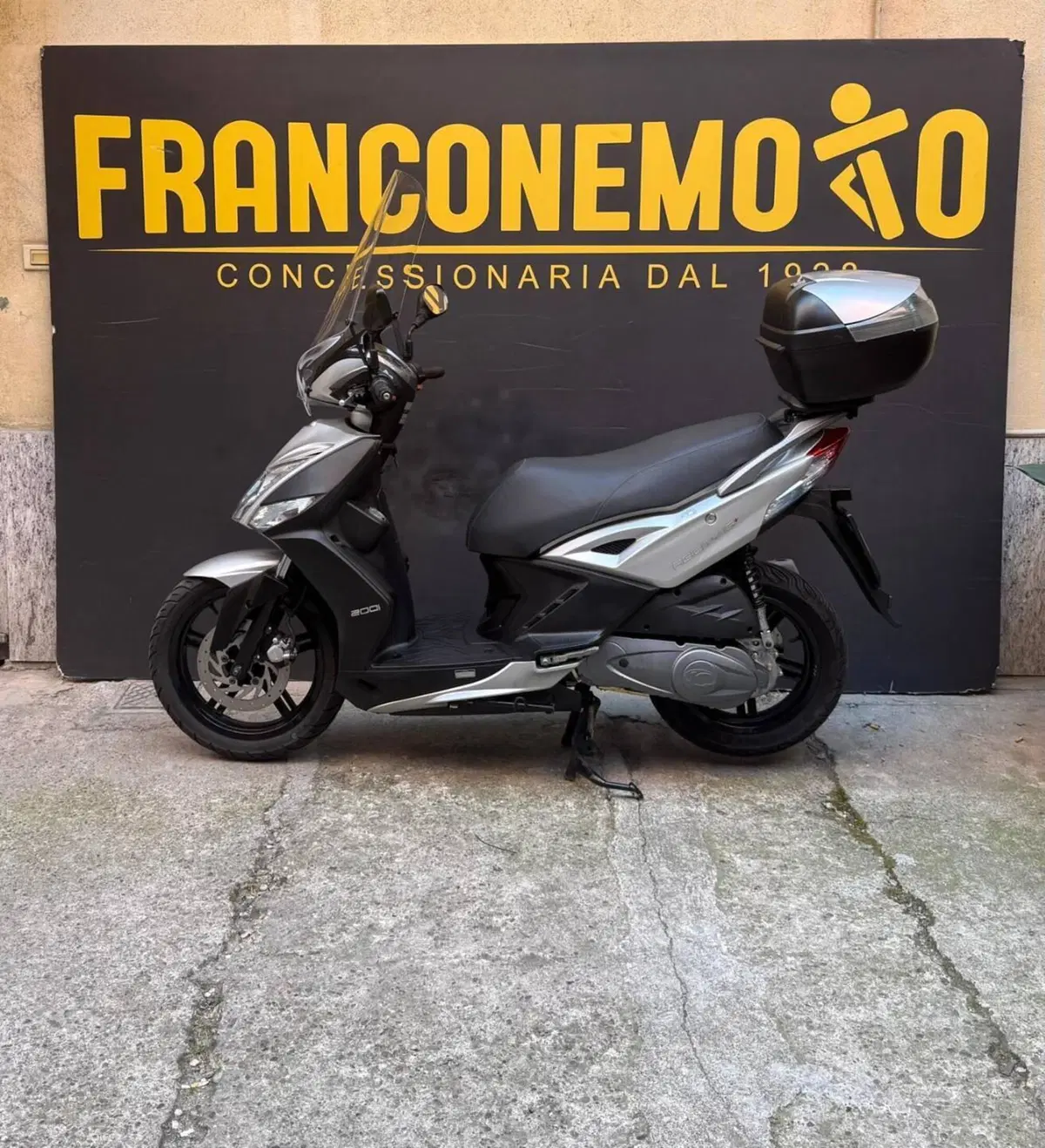 Kymco Agility 200i R16 + (2014 - 17) (4)