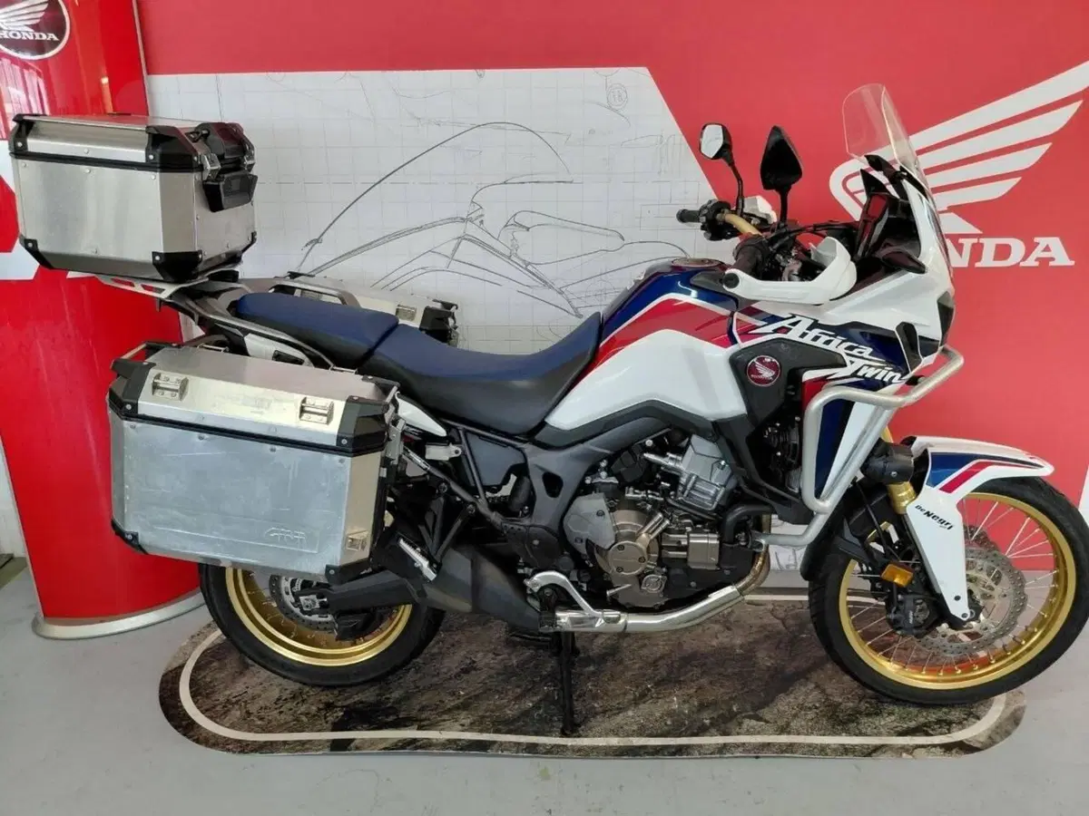 Honda Africa Twin CRF 1000L DCT ABS Travel Edition (2016 - 17) (5)