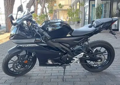 Yamaha YZF R125 (2023 - 26) usata