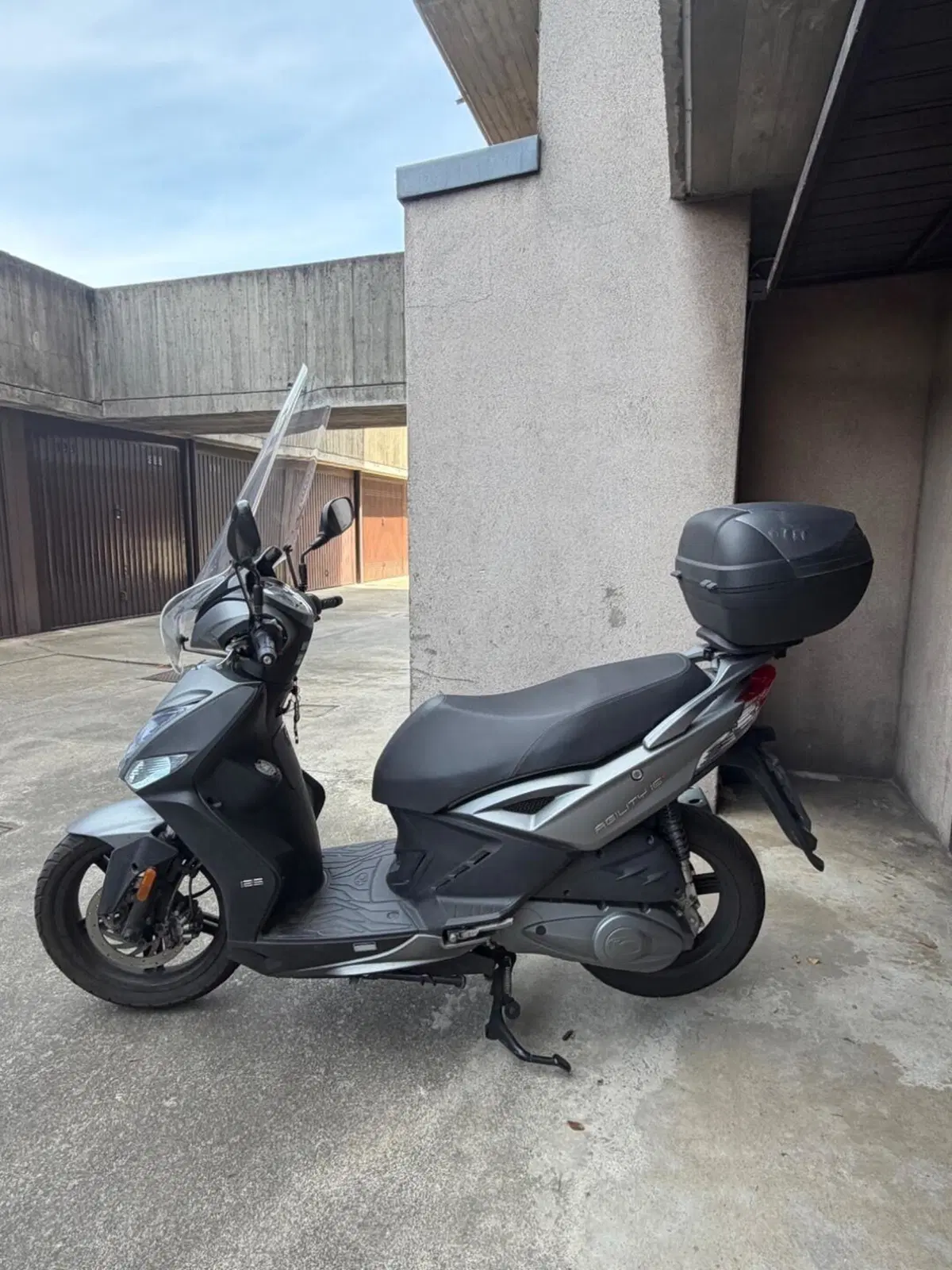 Kymco Agility 125 R16 + (2017 - 20) (3)