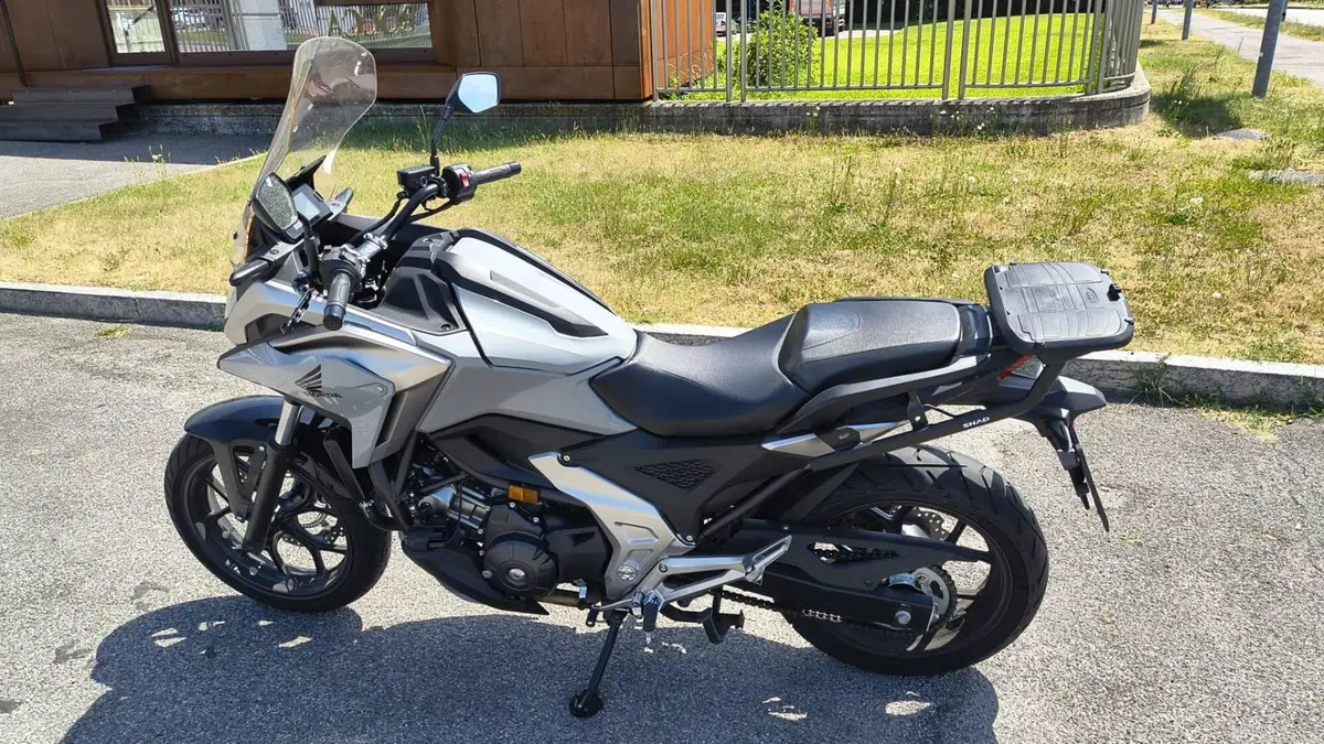 Honda NC 750 X (2021 - 24) (2)