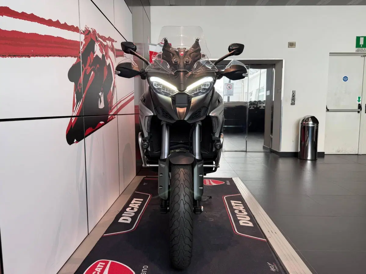 Ducati Multistrada V4 S (2021 - 24) (15)