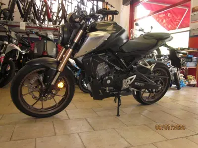 Honda CB 125 R (2021 - 23) usata