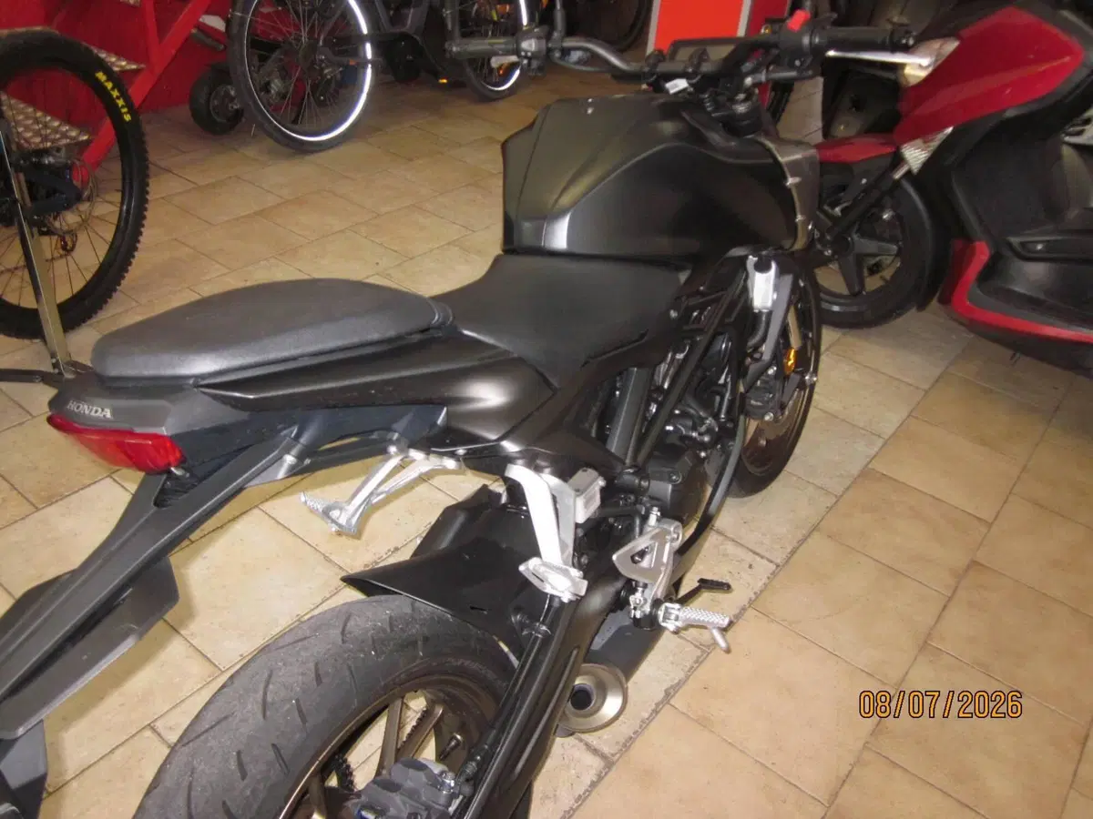Honda CB 125 R (2021 - 23) (6)