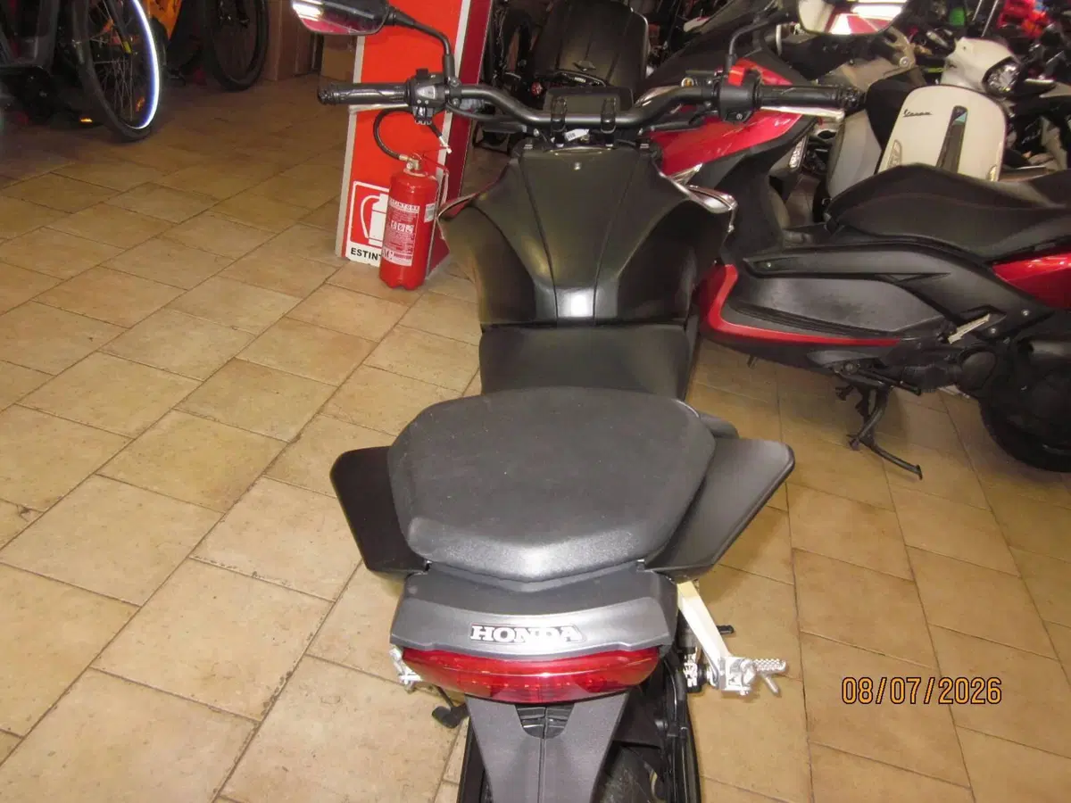 Honda CB 125 R (2021 - 23) (8)