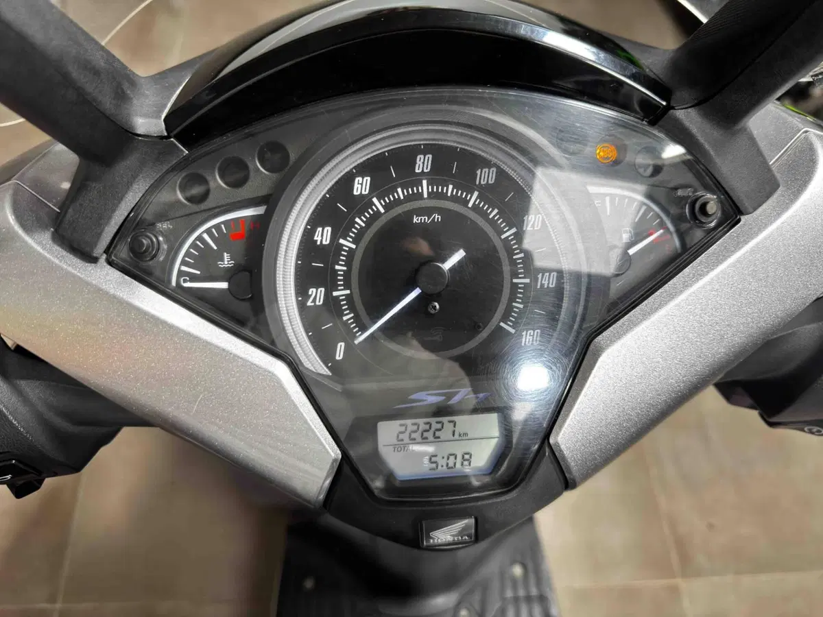 Honda SH 150i (2017 - 19) (5)