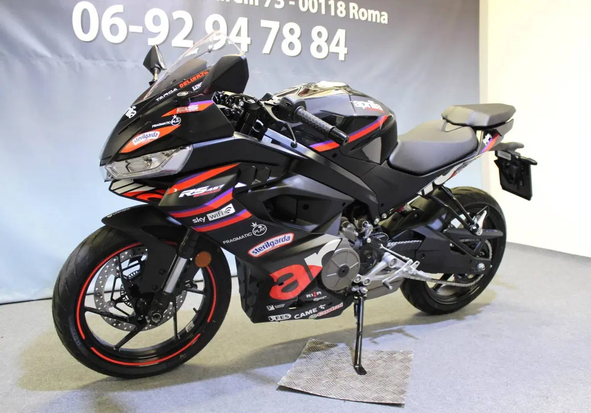 Aprilia RS 457 GP Replica (2026) (11)