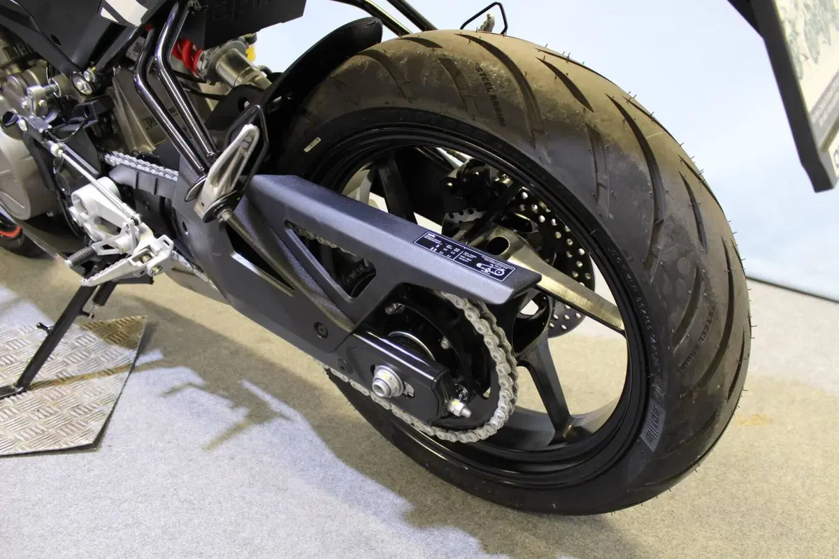 Aprilia RS 457 GP Replica (2026) (14)