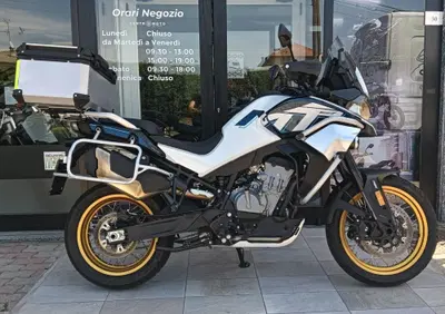 CFMOTO 800MT Explore (2023 - 26) usata