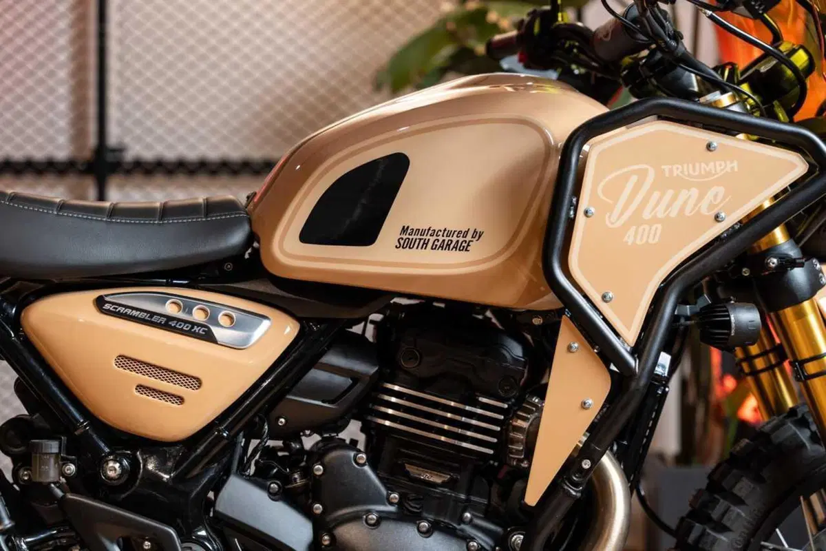 Triumph Dune 400: la Scrambler di Triumph che sogna il deserto (e forse un giorno in vendita) (10)