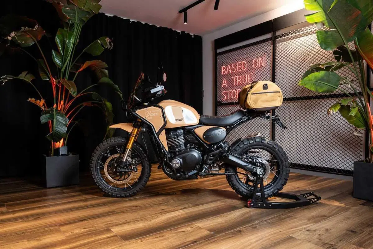 Triumph Dune 400: la Scrambler di Triumph che sogna il deserto (e forse un giorno in vendita) (13)