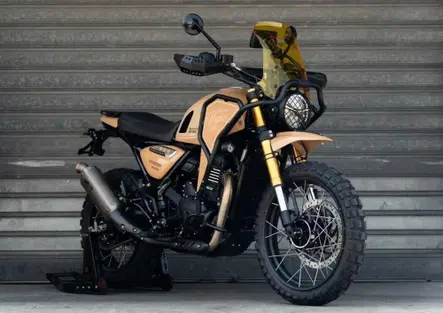 Triumph Dune 400: la Scrambler di Triumph che sogna il deserto (e forse un giorno in vendita)
