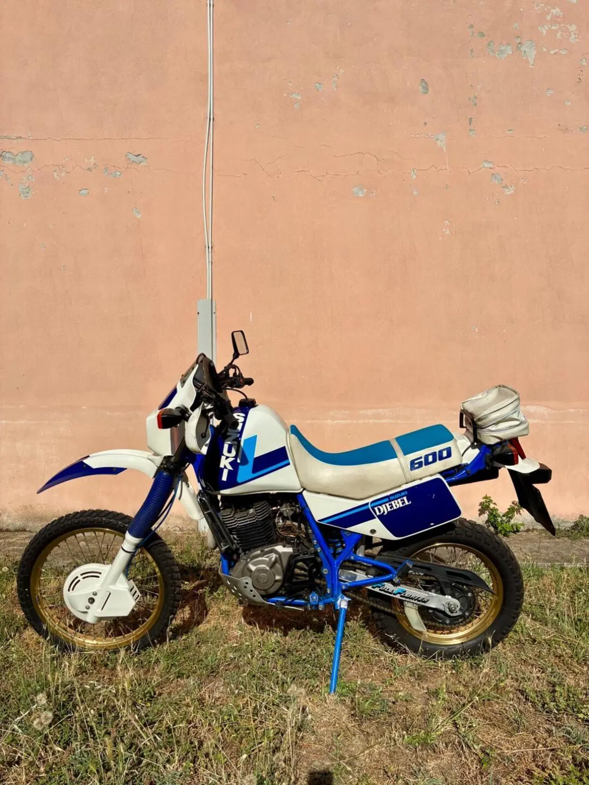 Suzuki Dr 600 Djebel