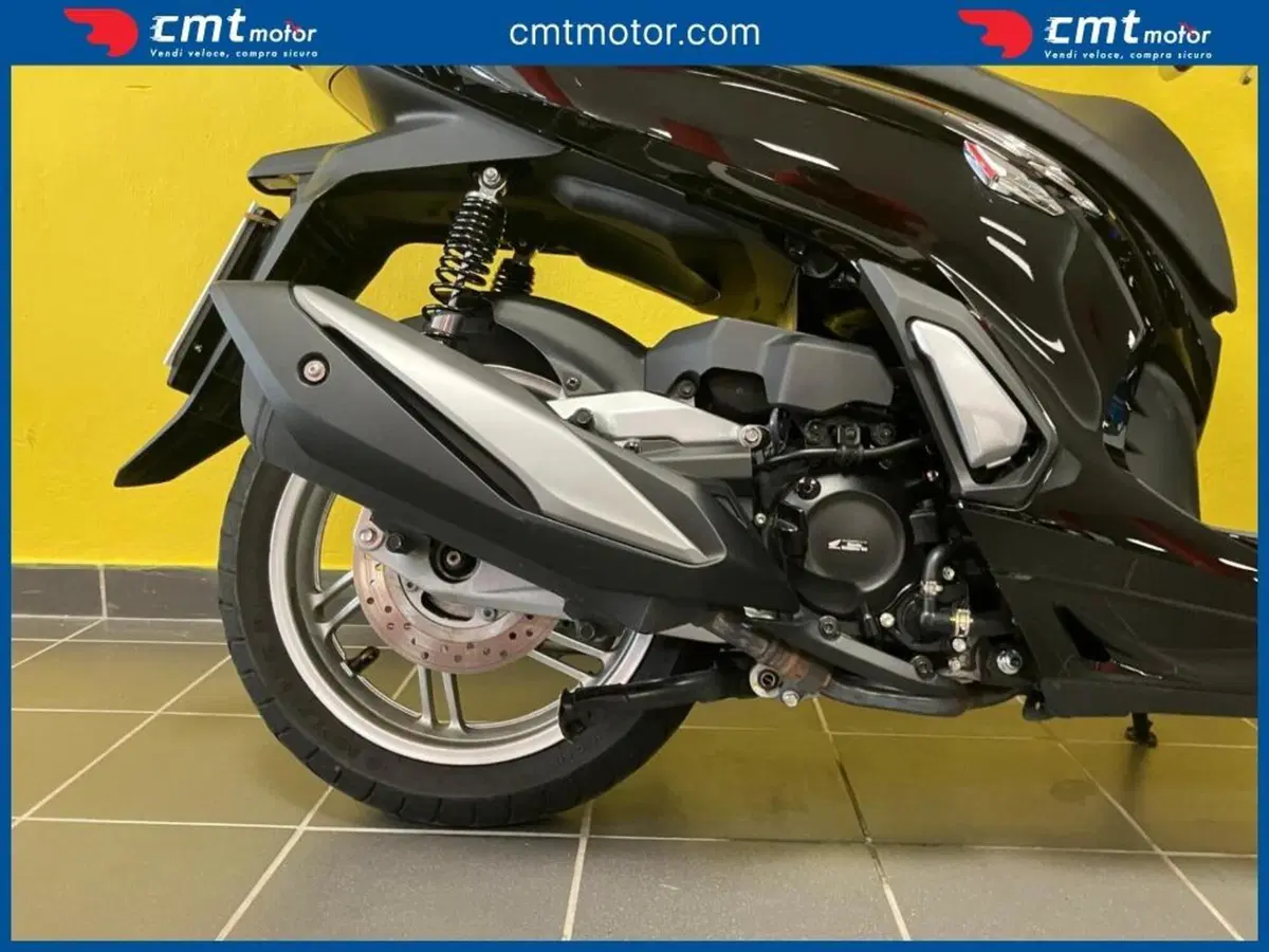Honda SH 350 (2021 - 24) (6)