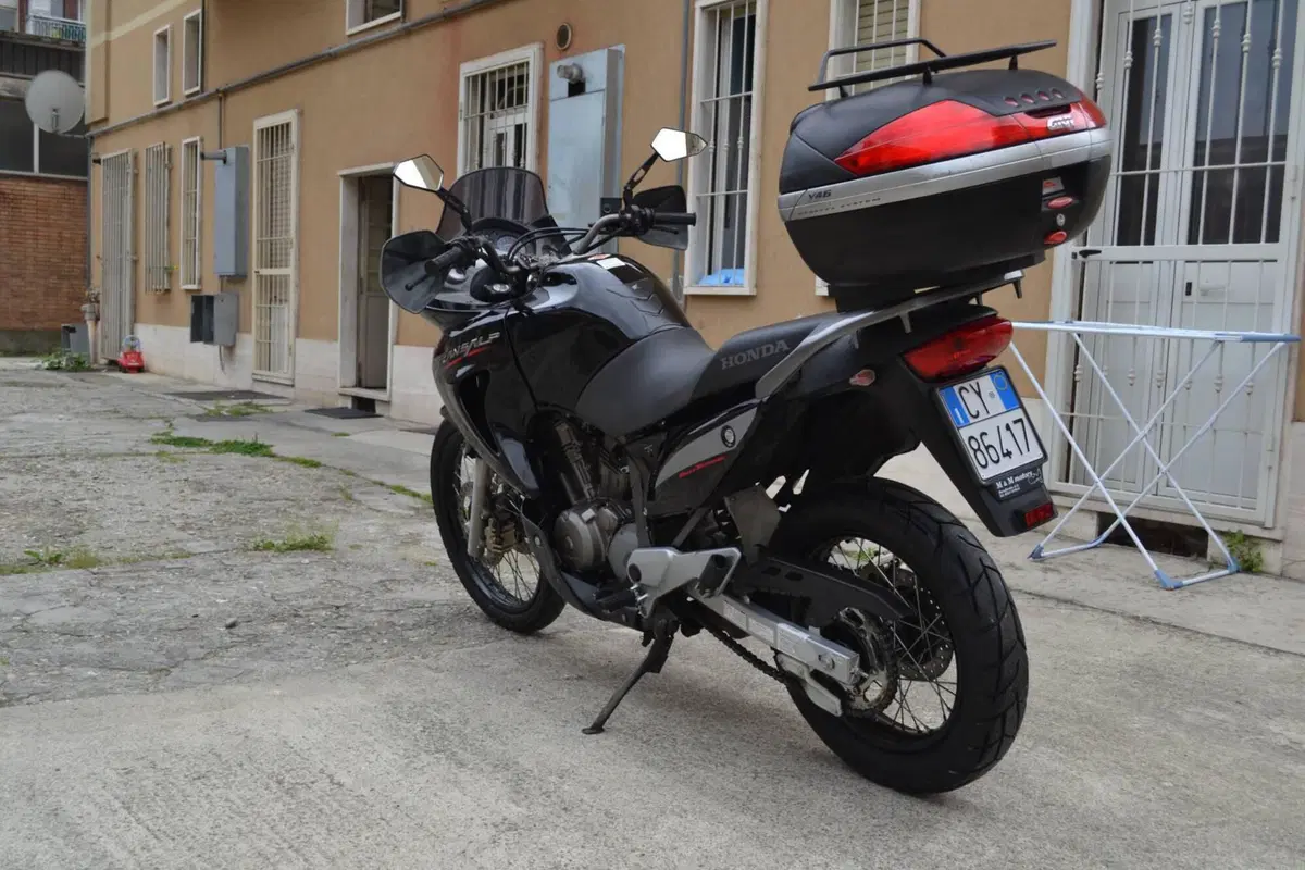 Honda Transalp XL 650V (2005 - 06) (10)