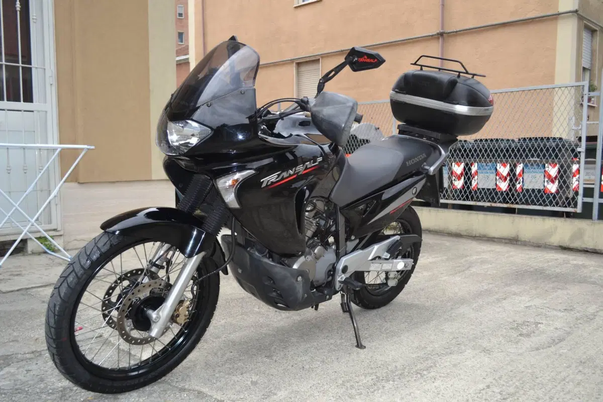 Honda Transalp XL 650V (2005 - 06) (12)