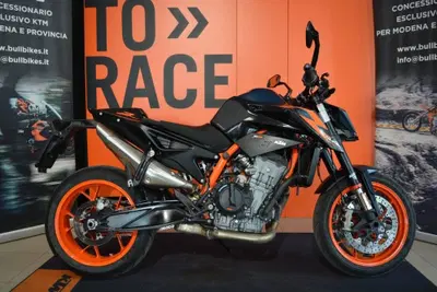 KTM 890 Duke R (2022 - 23) usata
