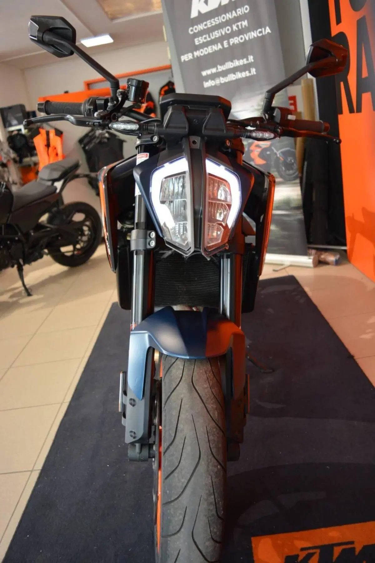 KTM 890 Duke R (2022 - 23) (7)