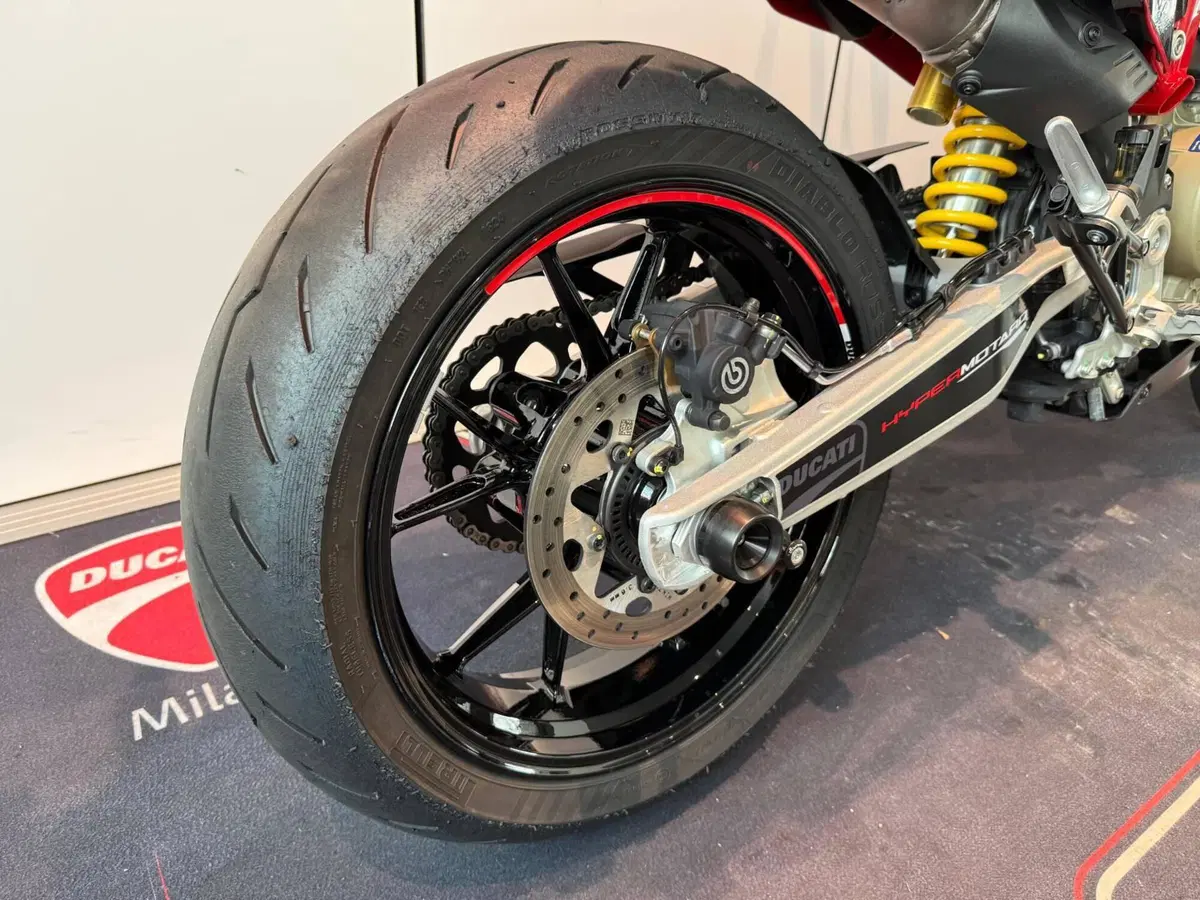 Ducati Hypermotard 698 Mono (2024 - 26) (8)